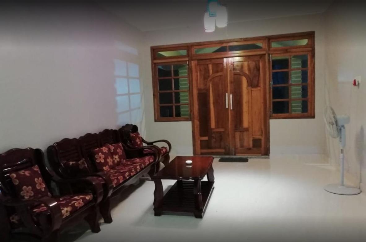 Breiancy Holiday Inn Cherrapunji Esterno foto